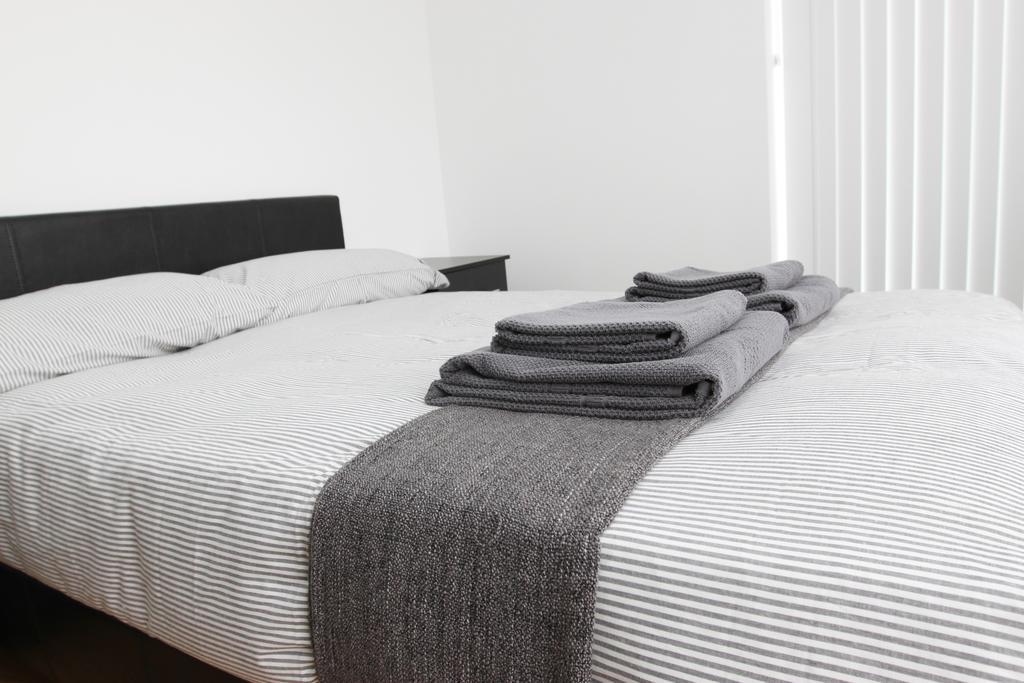 Radalco Apartments Hounslow Room photo