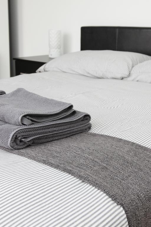 Radalco Apartments Hounslow Room photo