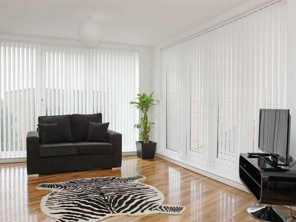 Radalco Apartments Hounslow Exterior photo